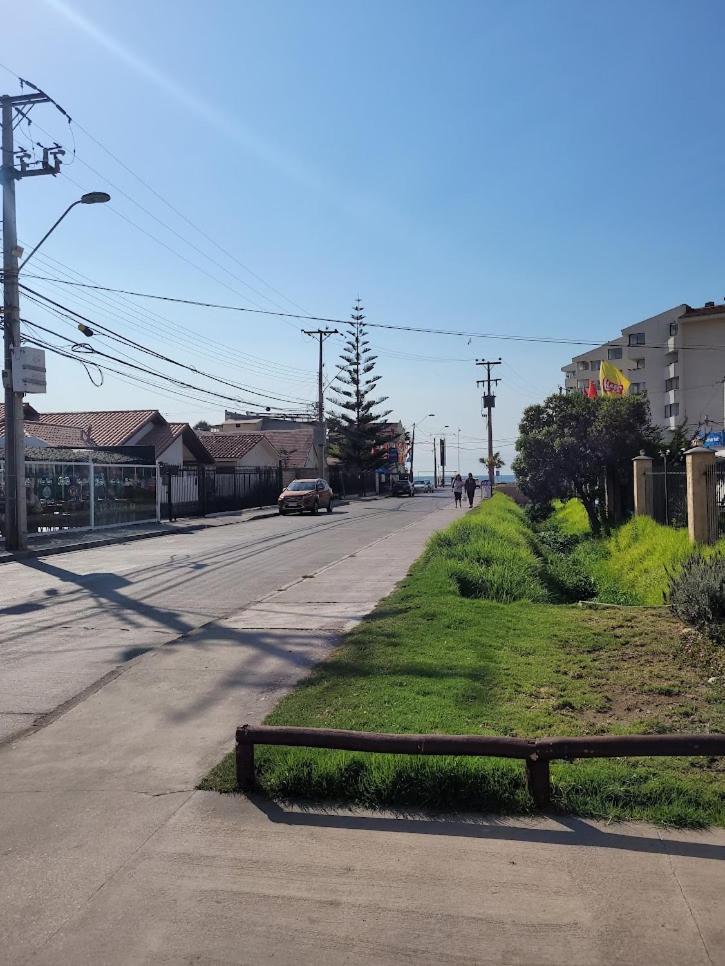 Marina Penuelas Amplio Departamento A Pasos De La Playa Ла Серена Екстериор снимка